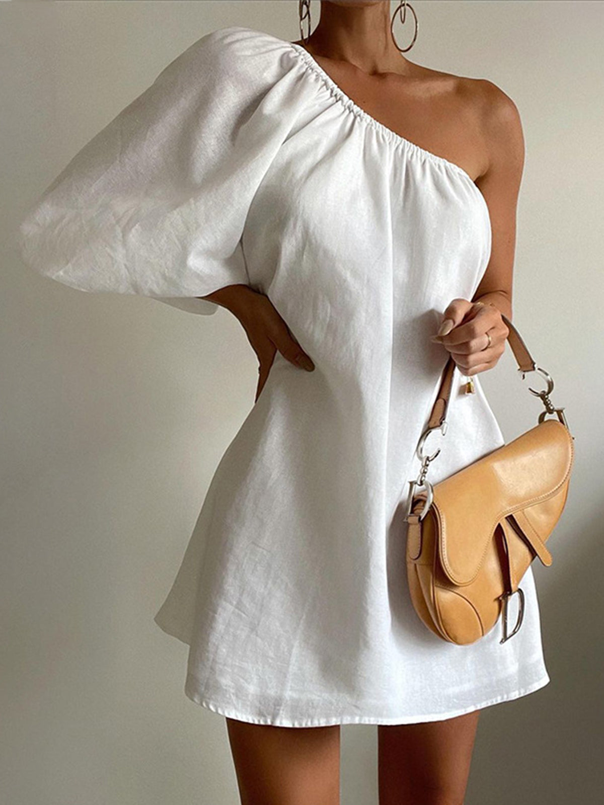 Linen and Cotton One-Sleeve Short Dress