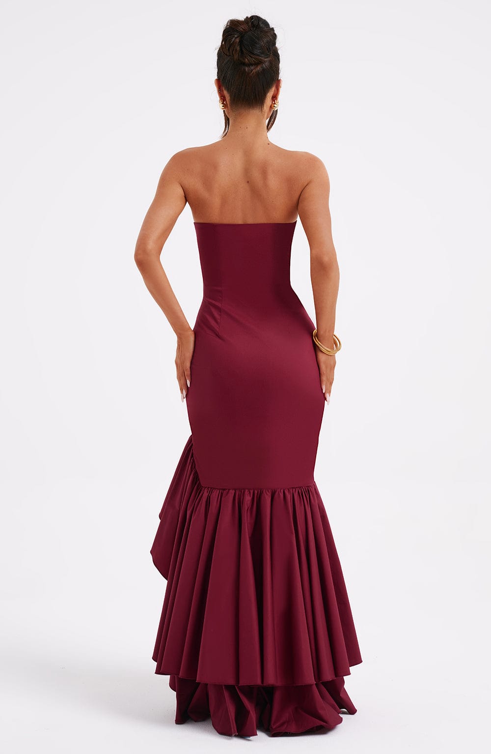 Stacey | Long Sleeveless Dress with Slit and Ruffles
